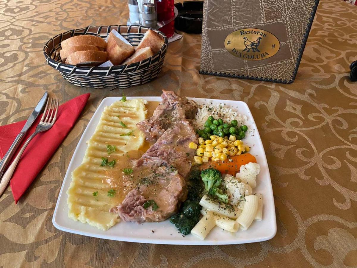Hotel Dva Goluba Pale Dış mekan fotoğraf