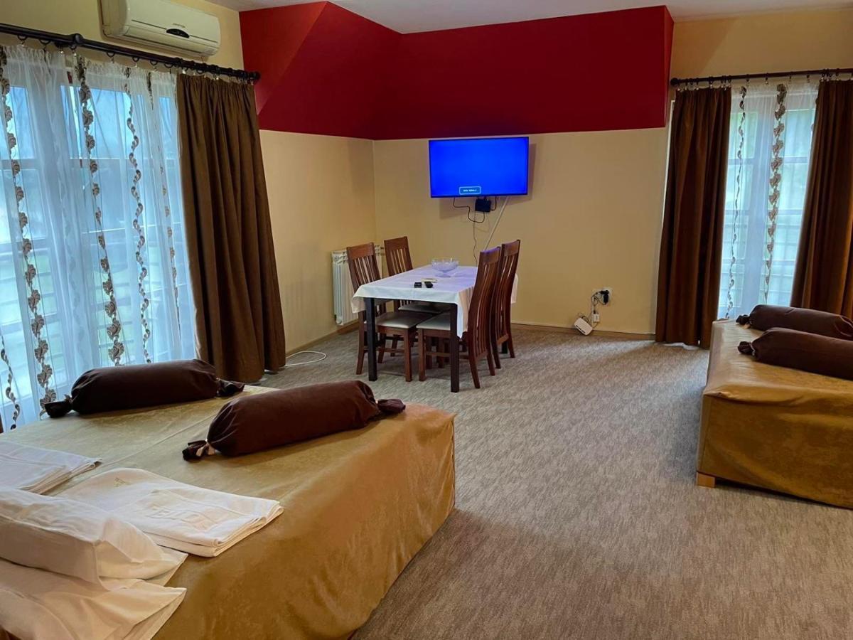 Hotel Dva Goluba Pale Dış mekan fotoğraf