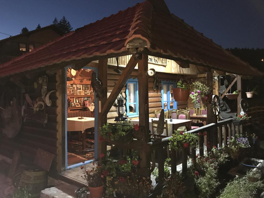 Hotel Dva Goluba Pale Dış mekan fotoğraf